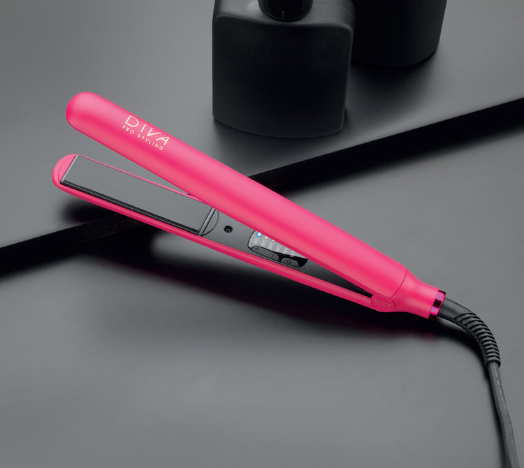 Diva Pro Straightener Intelligent Digital Styler – DivaProStyling